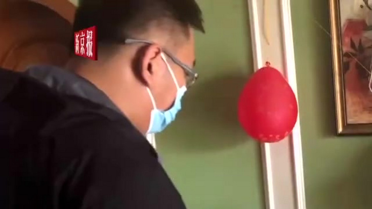 【上海破获7亿奶茶店套路诈骗案:雇人排队营造火爆假象】5月13日,上海警方通报侦破一起涉案
